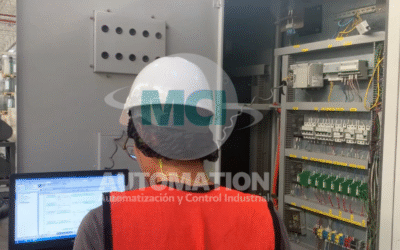 Ajuste en Programación de PLC: Cómo Mejorar la Eficiencia en una Línea de Empaque