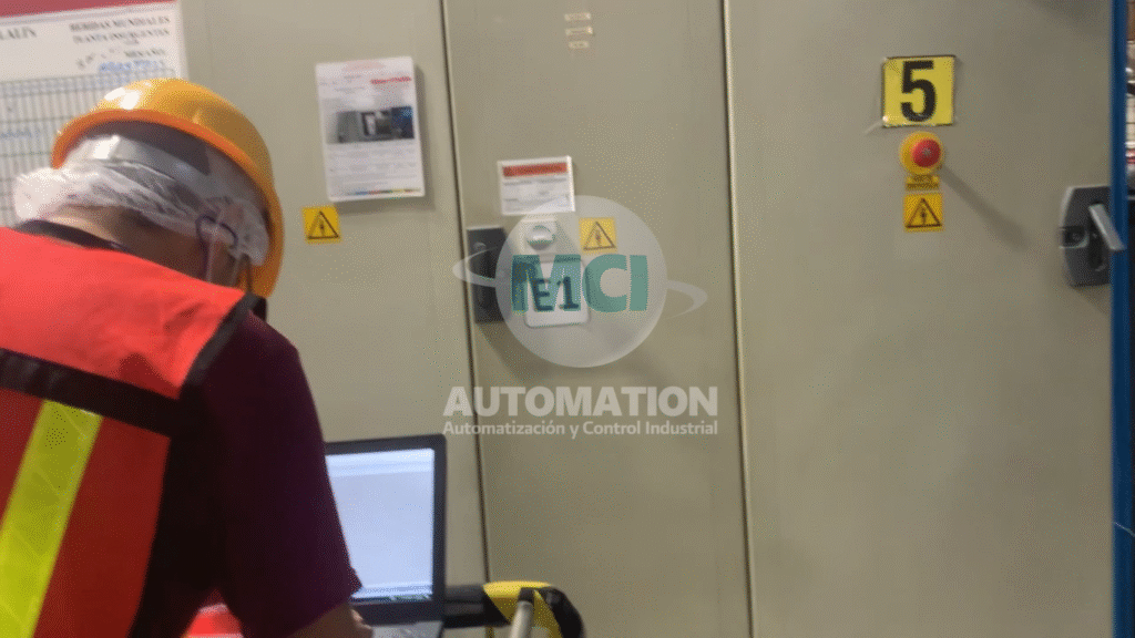 Inspection of conveyor line and control panel in operation 1 Linea