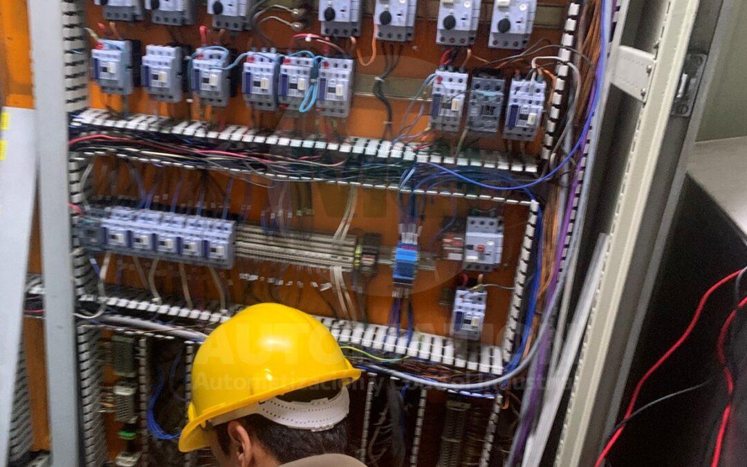 Fallas eléctricas intermitentes en tablero industrial