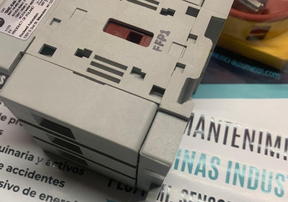 Un desconectador puede parecer un componente muy simple dentro de un tablero eléctrico, pero su función es fundamental para la seguridad y el mantenimiento de cualquier instalación.